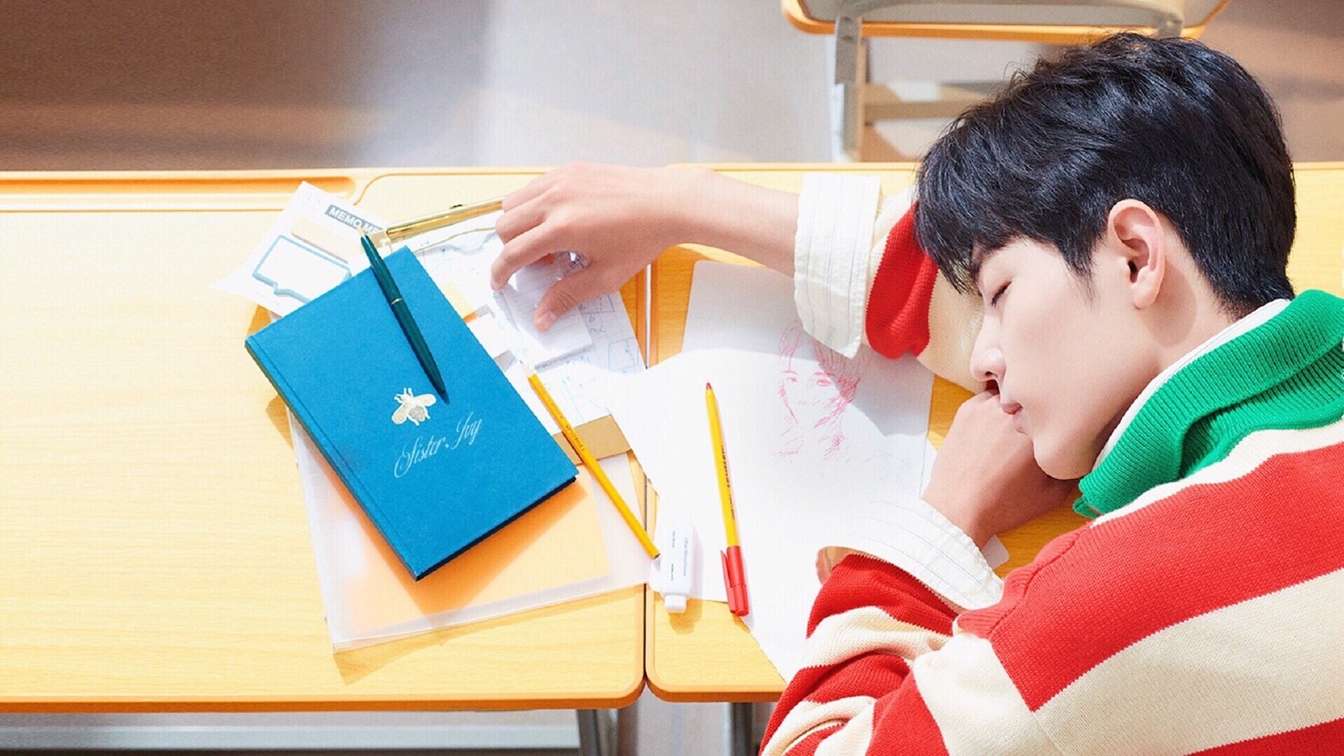 乐鱼体育官网网址-东亚杯中国足球惨败 球迷呼吁战术改革，东亚杯国足成绩